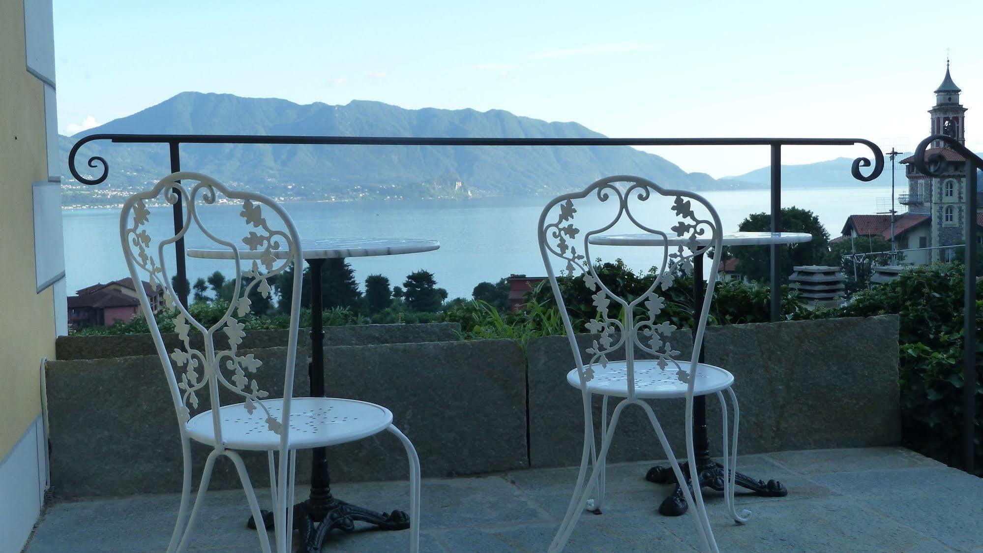 B&B Casa Forster Cannero Riviera Exterior photo