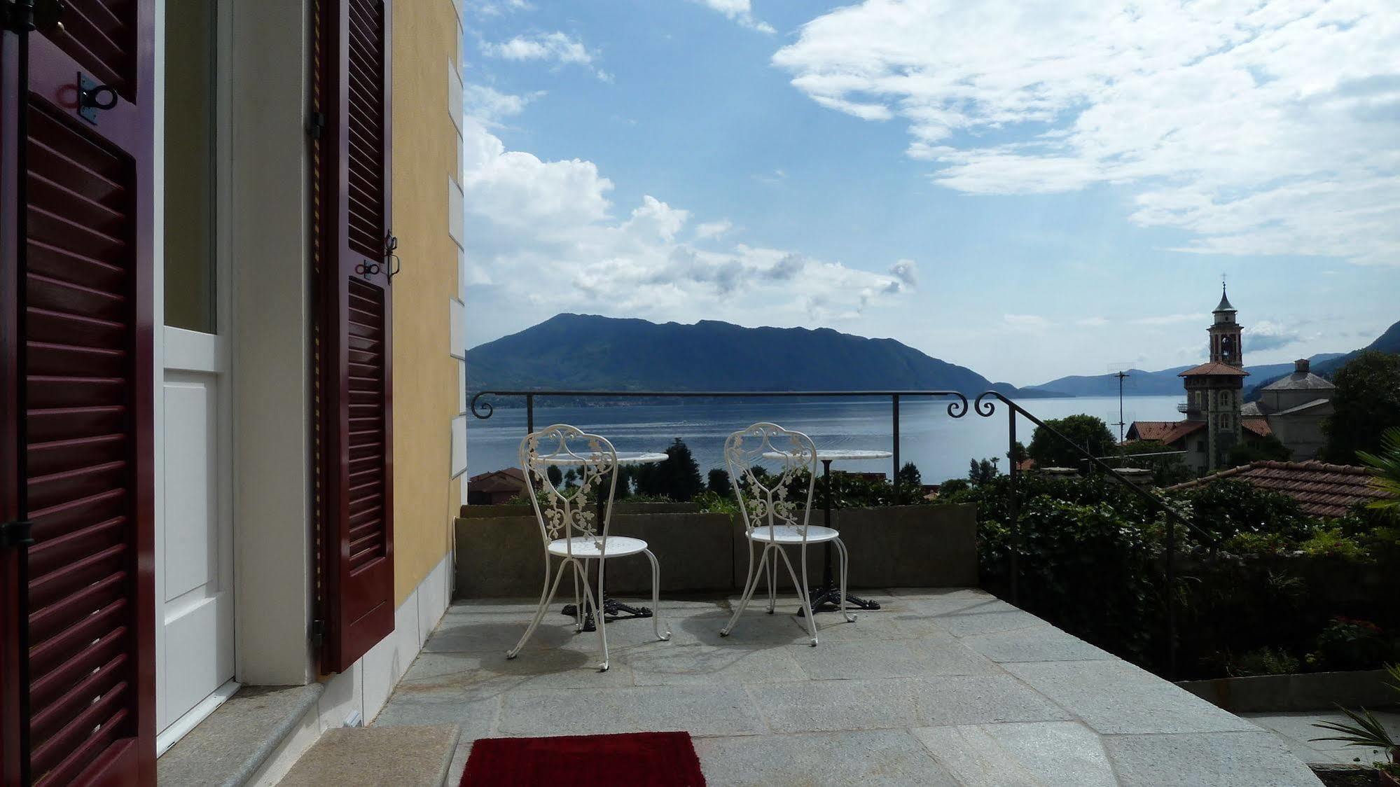 B&B Casa Forster Cannero Riviera Exterior photo