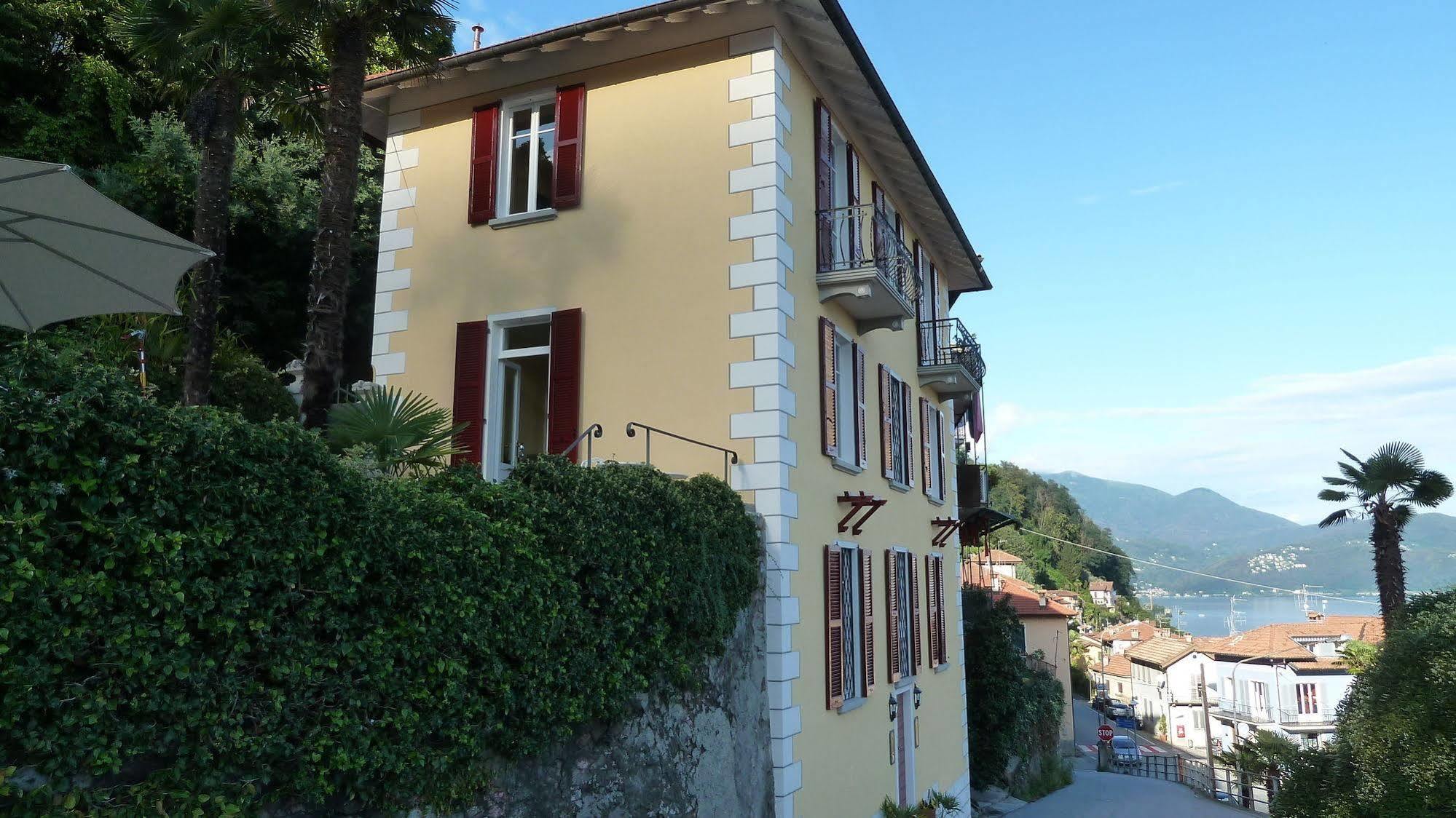 B&B Casa Forster Cannero Riviera Exterior photo